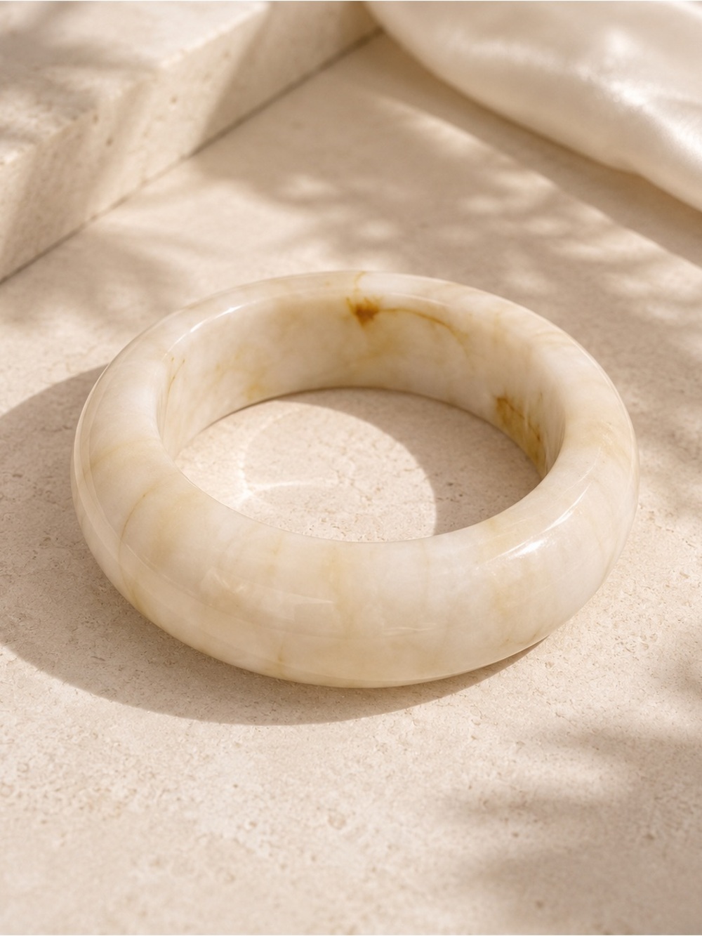 SMJ002| Timeless Ivory Acrylic Bangle Bracelet